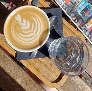 Cappuccino with Oatly oatmilk at Cafedu in Prague