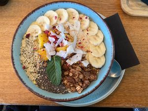 Smoothie Bowl (vegan) at Cafedu in Prague