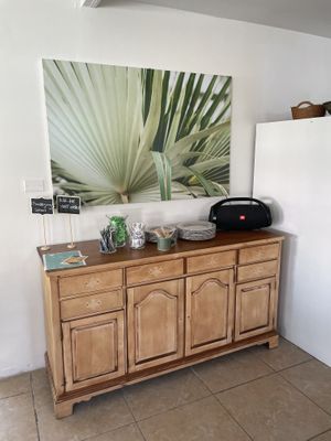 Interior at Driftwood cafe in Great Exuma