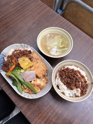   at Mama Lai - 賴媽媽素食 in Taipei