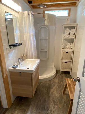 Organic & Ecofriendly towels and toiletries and lots of reclaimed wood at Deer Run Bed and Breakfast in Big Pine Key