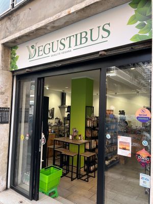 Exterior  at Vegustibus in Rome