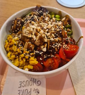  at Poke House in Rome