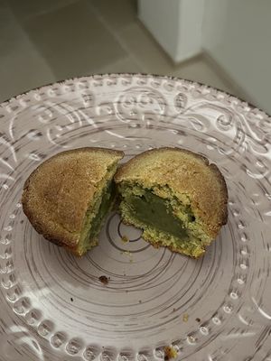 pistachio filling  at Bar Pasticceria Martinucci Laboratory in Alberobello