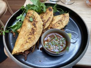 Corn tortillas with ‘chorizo’: tasty and quite spicy, but lacks veggies at Madre in Amsterdam