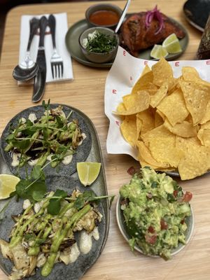 Artichoke Tacos (left), Guacamole and Chips (middle), ‘pork’ tacos (at the back) at Madre in Amsterdam