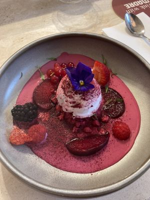 A dessert using white chocolate molè  at Madre in Amsterdam