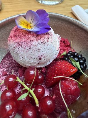 Cashew ice creamm  at Madre in Amsterdam