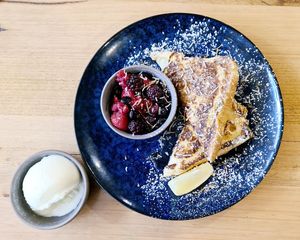 Missing Gorilla Eltham at Missing Gorilla in Eltham