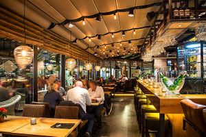 inside at De Vrienden van de Burgemeester in Zoetermeer