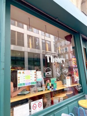   at Theory in Levallois-perret
