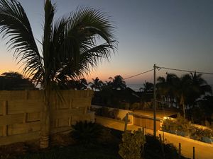 Sunset  at Soul Bowl in Mancora