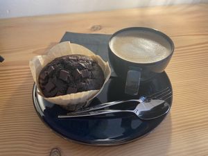 Vegan muffin and coffee at Café Bota in Tubingen