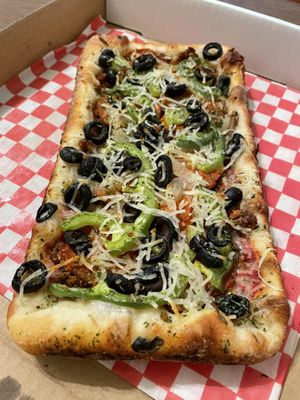 Perfect crust 🥰  at Pi Vegan Pizzeria in Seattle