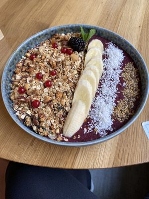 smoothie bowl  at Share Sweet and Espresso Bar in Prague