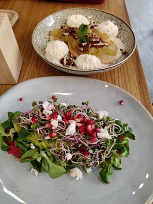  at Share Sweet and Espresso Bar in Prague