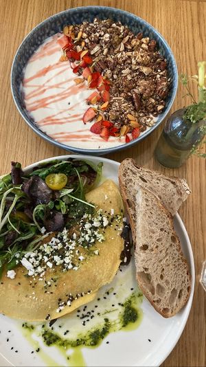 Granola bowl and omelette: both not good  at Share Sweet and Espresso Bar in Prague