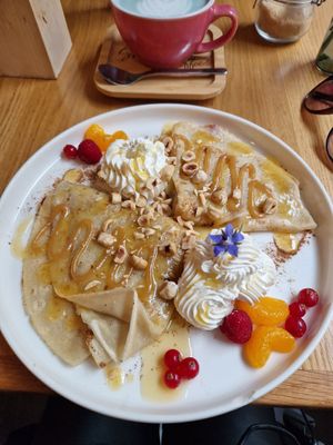  at Share Sweet and Espresso Bar in Prague