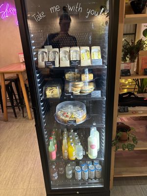 Fridge with takeaway foodd  at Share Sweet and Espresso Bar in Prague