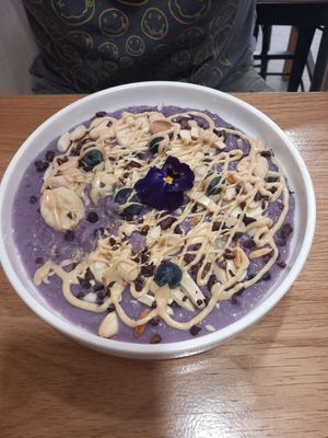 Blueberry oatmeal at Share Sweet and Espresso Bar in Prague