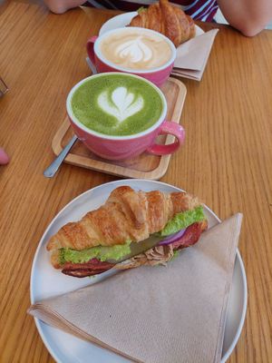 Stuffed Croissant's, Latte Macchiato & Matcha Latte at Share Sweet and Espresso Bar in Prague