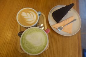 #Veganuary at Share Sweet and Espresso Bar in Prague