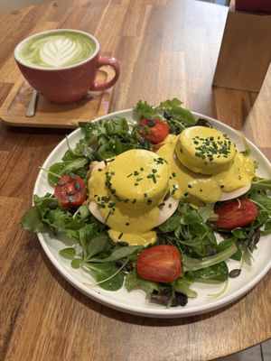 Tofu Benedict and Matcha Latte  at Share Sweet and Espresso Bar in Prague