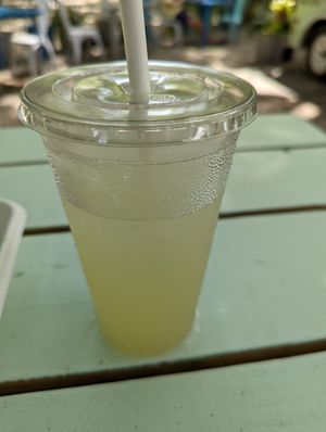 Key Limeade at Seaside Eatery in Key Largo