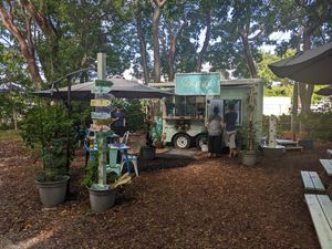 Outside eating area at Seaside Eatery in Key Largo