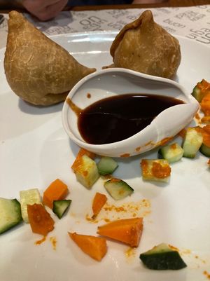Samosas  at Vegan Mount in Barcelona