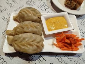 Momos at Vegan Mount in Barcelona