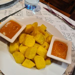 Patatas bravas at Vegan Mount in Barcelona
