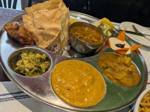 Royal Thali (not recommended) at Vegan Mount in Barcelona