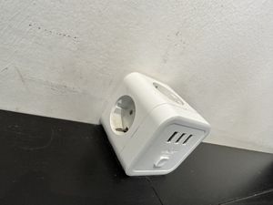 Plug in all yer nomad bits n pieces   at The Coffee Studio in Lagos