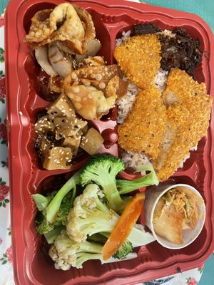 Crispy chicken bento  at Green Green Trees : Your Vegan Kitchen in West Covina