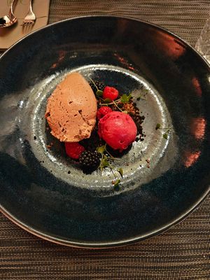 Amazing mousse au chocolate 😍 at The Lobby in Bremen