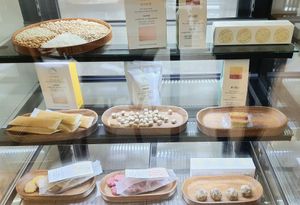 display of dog food #Veganuary at Vegan Pet Food - 비견 in Seoul