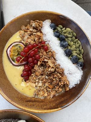 Tropical bowl   at Benji's - West in Amsterdam