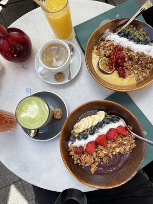 Açaí and tropical bowl   at Benji's - West in Amsterdam