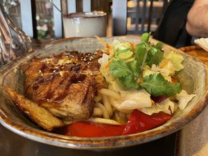 Vegane knusprig gebratene Ente  at Vegang - P-Berg in Berlin