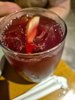 Hibiscus tea at Greenr Cafe in New Delhi