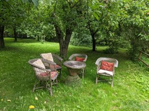 Kameralne stoliki at Mazurski Folwark in Lisy