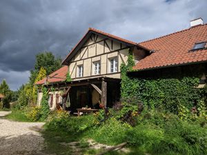 Budynek at Mazurski Folwark in Lisy