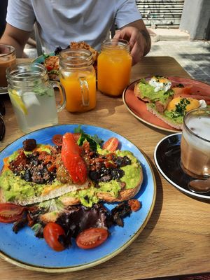  at Zenith Brunch & Cocktails in Barcelona