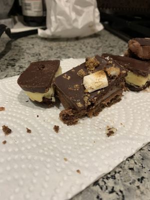 Yummy bars  at Edible Flours in Vancouver