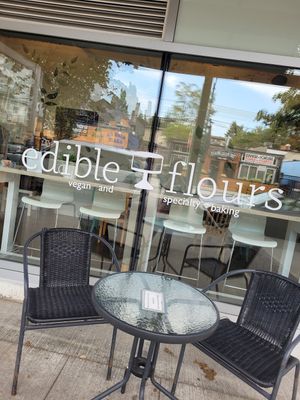  at Edible Flours in Vancouver