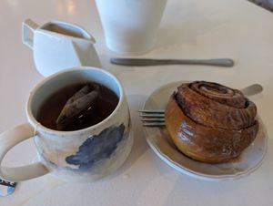 cinnamon roll at Edible Flours in Vancouver
