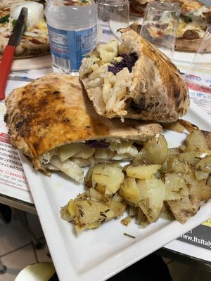 Panino con vegburger e verdure di stagione   at Acqua e Farina in Biella