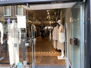 Entrance  at Nukuhiva in Utrecht