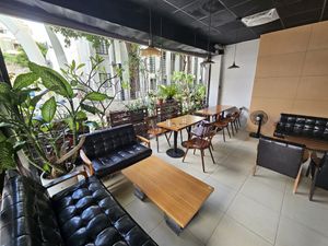 Outdoor seating area at Vegan Resort 啼岸 in Taipei